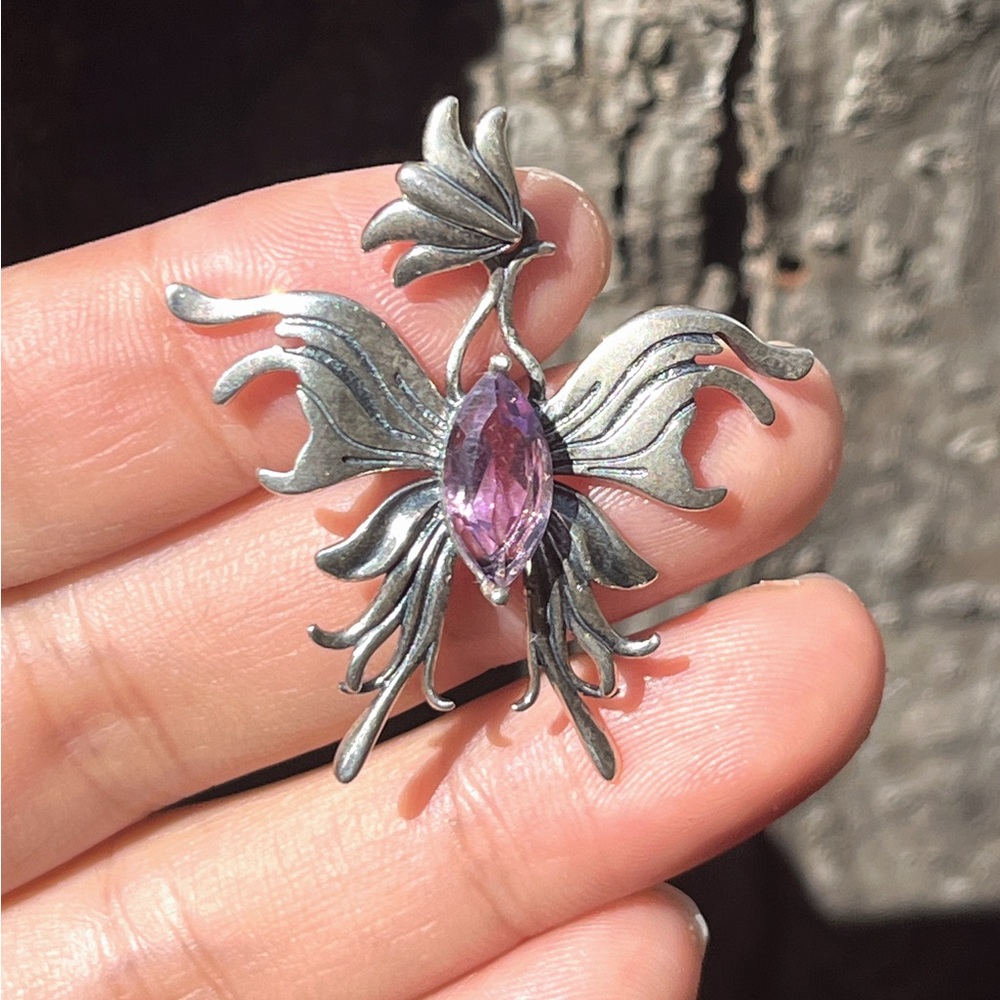 Solid Sterling silver faceted amethyst butterfly pendant 1249